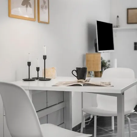 Дом отдыха Stunning In With Wifi Блаванн